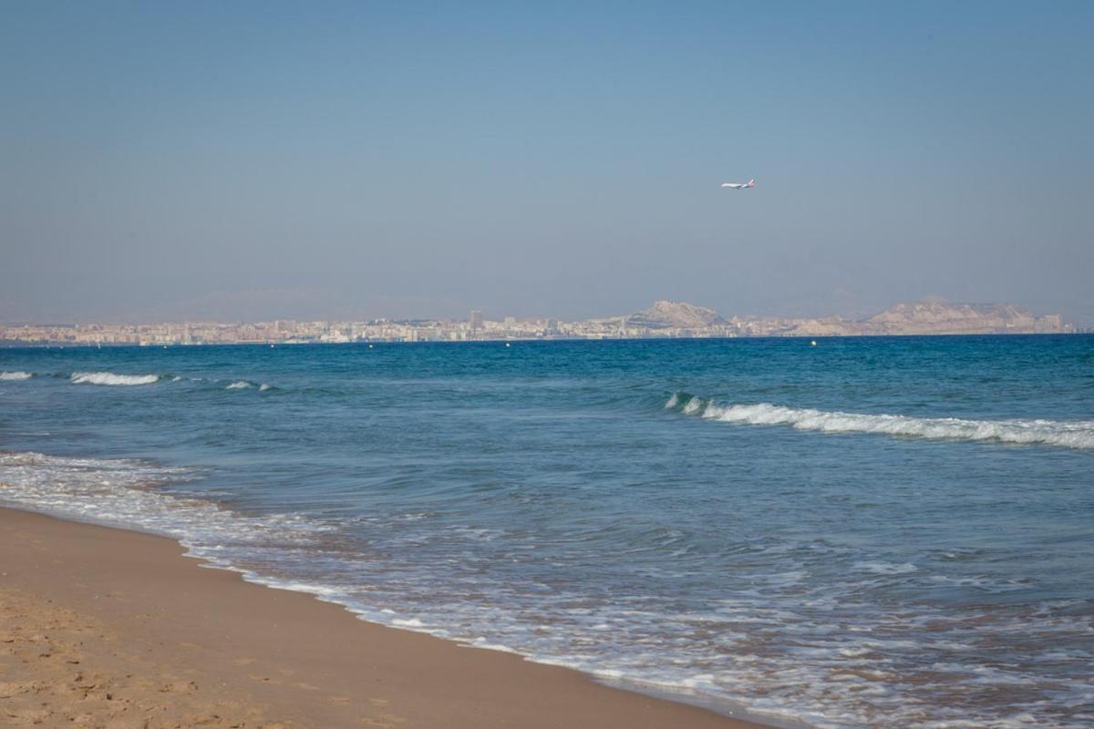 Apartment Gorgeous Infinity View Arenales del Sol